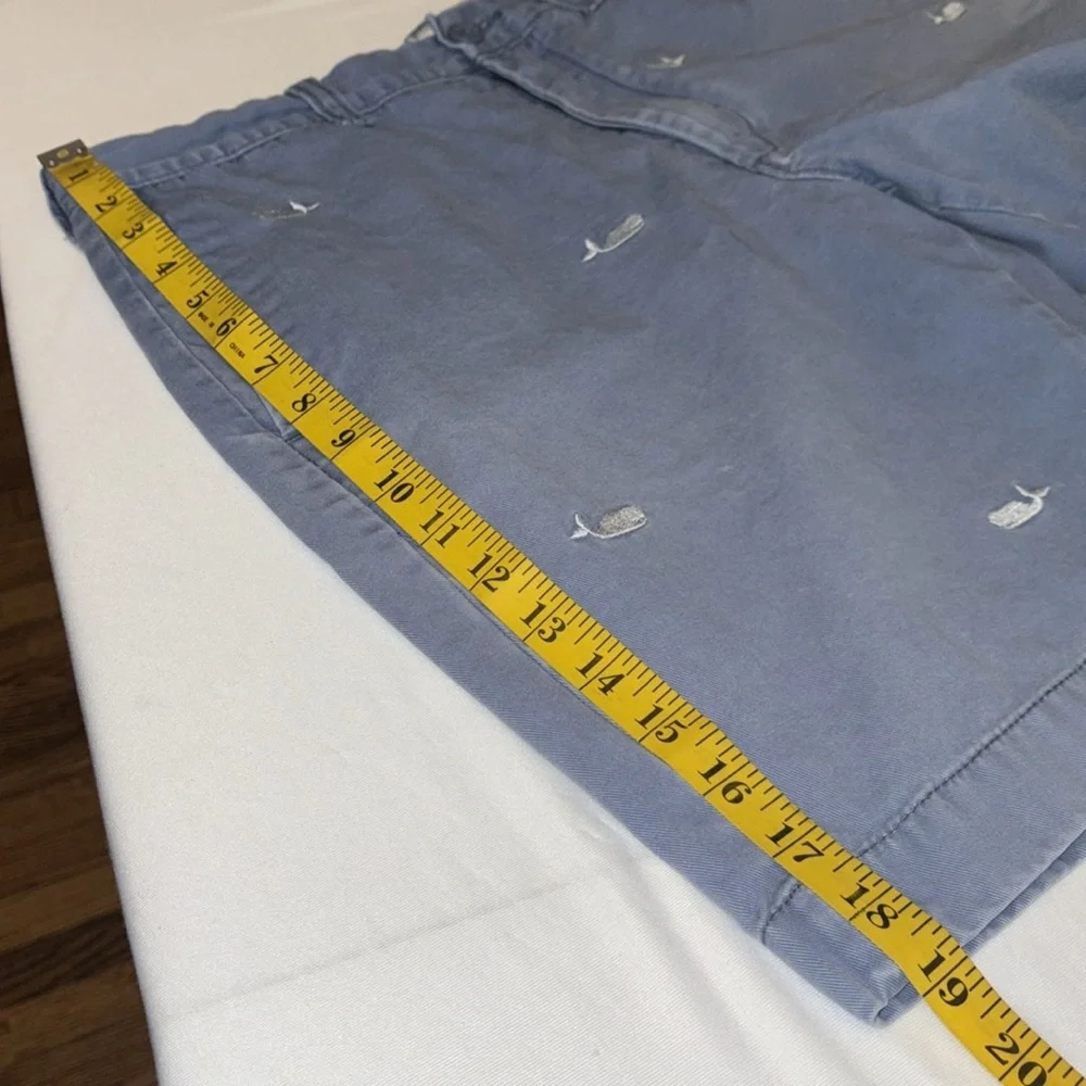 J. Crew chino shorts 4 pockets button/zip close embroidered whales Size 32